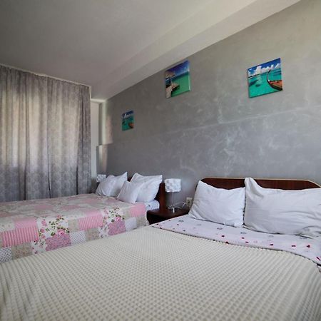 Vila Traian Si Teodora คอสติเนช ภายนอก รูปภาพ